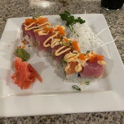 Mito Japanese Steakhouse - Golden finger roll