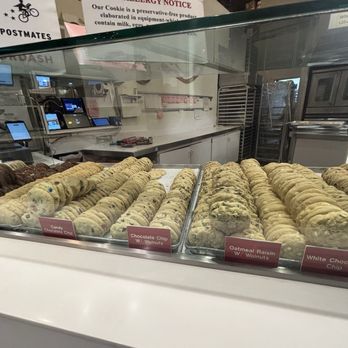 Diddy Riese Cookies - Cookies Inside - Desserts Near Me - Los Angeles, California