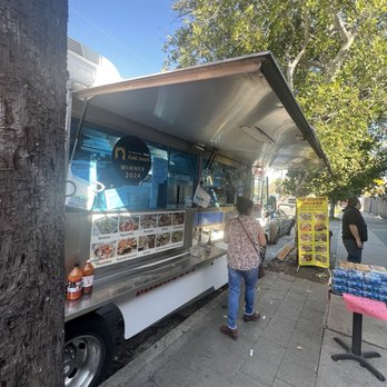 Mariscos Jalisco - Outside - Mexican Near Me - Los Angeles, California Mariscos Jalisco - Outside - Mexican Near Me - Los Angeles, California