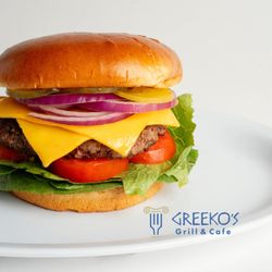 Greeko's Grill & Cafe - Greeko's Cheeseburger
