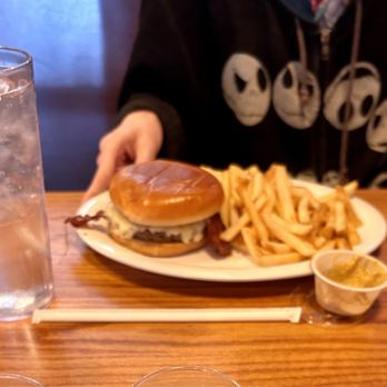 Beef 'O' Brady's - Amarillo burger - Pubs Near Me - Helena, Alabama Beef 'O' Brady's - Amarillo burger - Pubs Near Me - Helena, Alabama