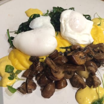 Andina - Poached eggs, mushroom, potato puree, spinach - Breakfast & Brunch Near Me - London, XGL Andina - Poached eggs, mushroom, potato puree, spinach - Breakfast & Brunch Near Me - London, XGL