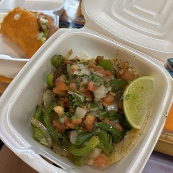El Sol Deli - Delis Near Me - Manchester, Connecticut