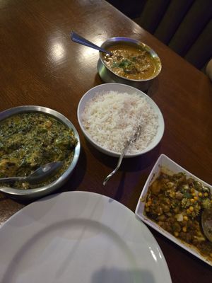 Vayal's Indian kitchen (RESTAURANT & CATERING) by null
