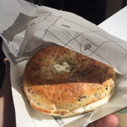 Sam Bajgle - Bajgiel z serkiem, yummy!