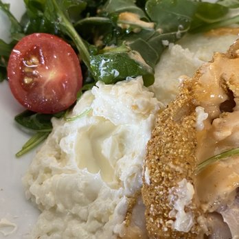Breakfast At Barneys - Chunks of cream cheese in the grits - Breakfast & Brunch Near Me - Atlanta, Georgia Breakfast At Barneys - Chunks of cream cheese in the grits - Breakfast & Brunch Near Me - Atlanta, Georgia