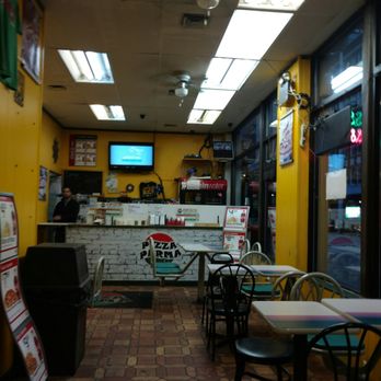 Pizza Parma - Dumpy little place. Order at counter, few seats. - Pizza Near Me - Pittsburgh, Pennsylvania