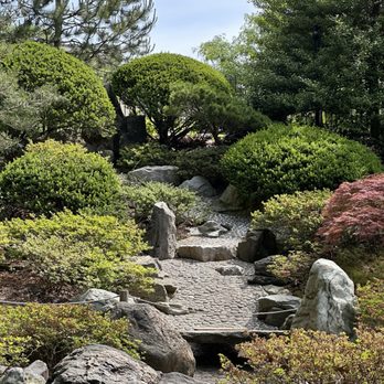 Cleveland Botanical Garden - My version of the STONE TABLE - Botanical Gardens Near Me - Cleveland, Ohio