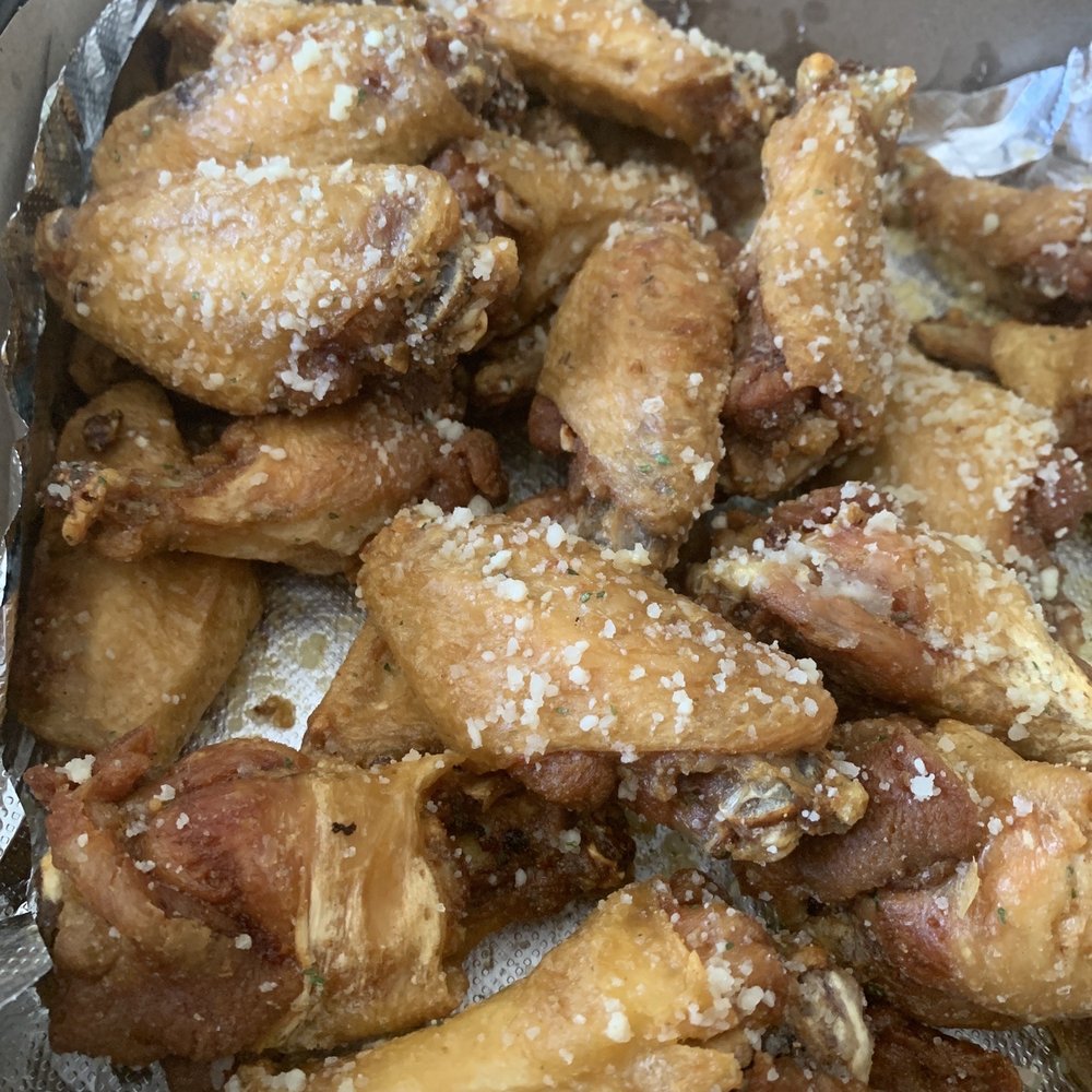 Joey's Pizza Depew - Garlic Parmesan wings - Pizza Near Me - Depew, New York Joey's Pizza Depew - Garlic Parmesan wings - Pizza Near Me - Depew, New York