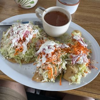 Cenaduria Mi Ranchito - Chicken tostada, chicken taco, and a chicken enchilada. - Mexican Near Me - San Diego, California Cenaduria Mi Ranchito - Chicken tostada, chicken taco, and a chicken enchilada. - Mexican Near Me - San Diego, California