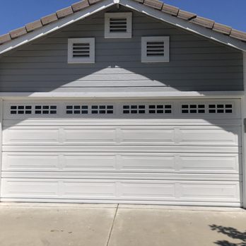 LB Paint and Plaster - They pressure washed and then repainted the garage. - Painters Near Me - Hughson, California LB Paint and Plaster - They pressure washed and then repainted the garage. - Painters Near Me - Hughson, California