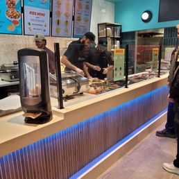 Food service line
