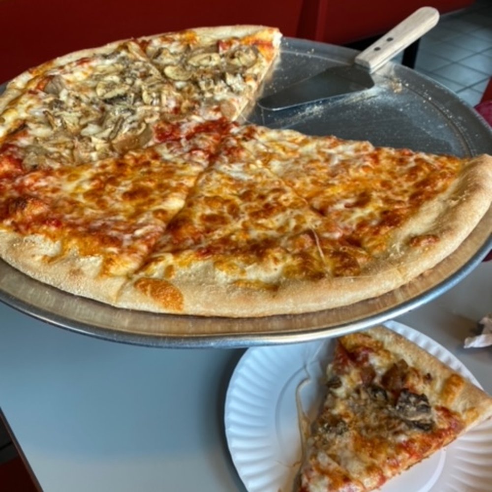 Trattoria Pizza - Pizza Near Me - Littlestown, Pennsylvania Trattoria Pizza - Pizza Near Me - Littlestown, Pennsylvania