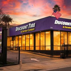 Discount Tire & Service Centers