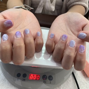 Twinkle Nails - Nail Salons Near Me - Toronto, Ontario