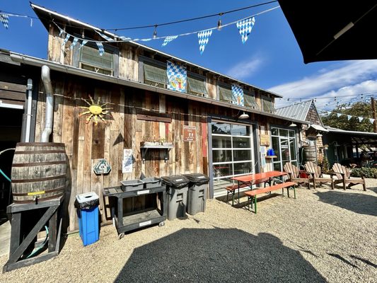 Big Pillow Brewing by null