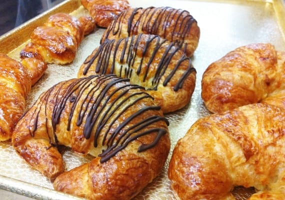 Aldo's Italian Bakery by null