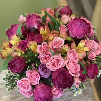 Elements Florist - Florists Near Me - Cornelius, North Carolina Elements Florist - Florists Near Me - Cornelius, North Carolina