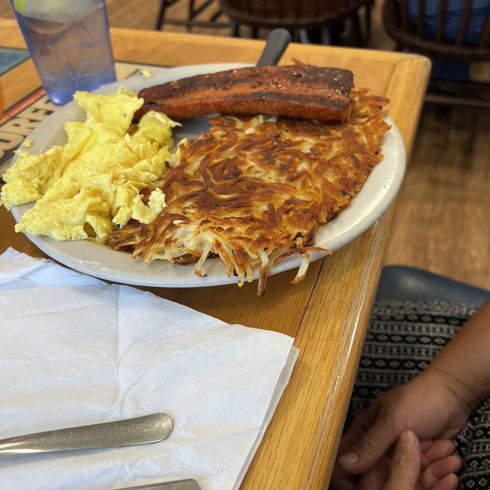 Beach Break Cafe - Portuguese Linguica Sausage Plate - Breakfast & Brunch Near Me - Oceanside, California