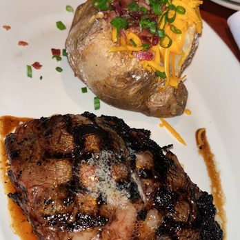 Houston's Restaurant - Hawaiian Rib Eye - Steakhouses Near Me - Pasadena, California Houston's Restaurant - Hawaiian Rib Eye - Steakhouses Near Me - Pasadena, California