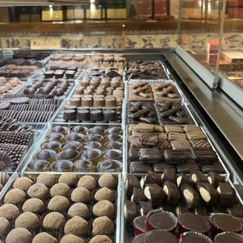 Arcádia - Chocolatiers & Shops Near Me - Porto, 13
