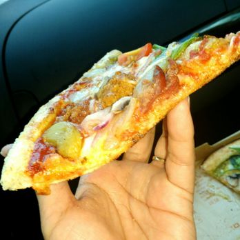 Blaze Pizza - Thin crust was crisp around the edges and had a nice, satisfying chew to it. Easier to fold in half to eat. - Pizza Near Me - Toronto, Ontario Blaze Pizza - Thin crust was crisp around the edges and had a nice, satisfying chew to it. Easier to fold in half to eat. - Pizza Near Me - Toronto, Ontario