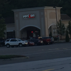 Hooksett Verizon -- 1292 Hooksett Road / Route 3 & 28, Hooksett Storefront