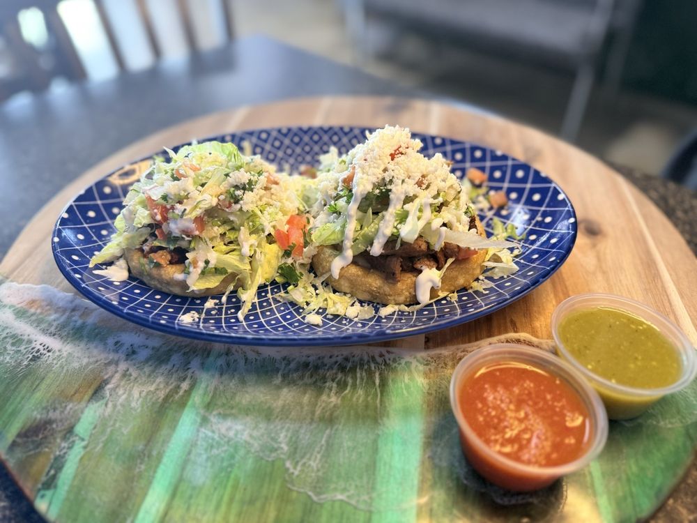 Chikiliquis Taco Stand