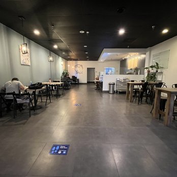Bark Coffee - Open lounge area that's pretty spacious. Felt like I could tap dance a quick routine and no one would be the wiser. - Coffee & Tea Near Me - Whittier, California Bark Coffee - Open lounge area that's pretty spacious. Felt like I could tap dance a quick routine and no one would be the wiser. - Coffee & Tea Near Me - Whittier, California