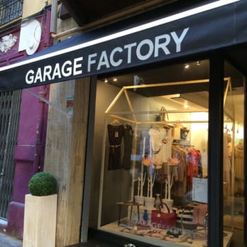 Garage Factory - Entrada - Women's Clothing Near Me - Valencia, V
