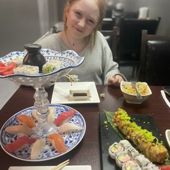 Kasabi - Sushi and rolls w my redhead - Ramen Near Me - Saint Peters, Missouri Kasabi - Sushi and rolls w my redhead - Ramen Near Me - Saint Peters, Missouri