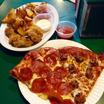 Stadium Pizza - Yummy food. Was made to order. Food came out fresh & hot. Always a plus. - Pizza Near Me - Temecula, California Stadium Pizza - Yummy food. Was made to order. Food came out fresh & hot. Always a plus. - Pizza Near Me - Temecula, California