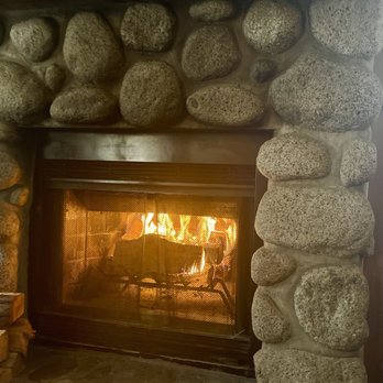 Idyllwild Inn - Hotels Near Me - Idyllwild, California Idyllwild Inn - Hotels Near Me - Idyllwild, California
