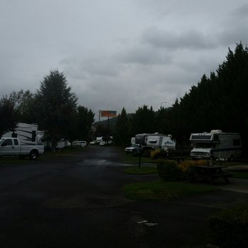 Jack's Landing RV Resort - Campgrounds Near Me - Grants Pass, Oregon Jack's Landing RV Resort - Campgrounds Near Me - Grants Pass, Oregon