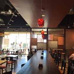 PYRO'S Fire Fresh Pizza - Pyro's Dining Area