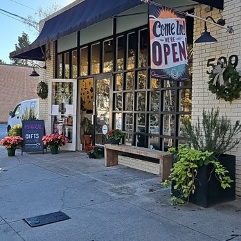 Ordinary Magic - Store front of Ordinary Magic - Spiritual Shop Near Me - Savannah, Georgia Ordinary Magic - Store front of Ordinary Magic - Spiritual Shop Near Me - Savannah, Georgia