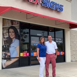 Fastsigns