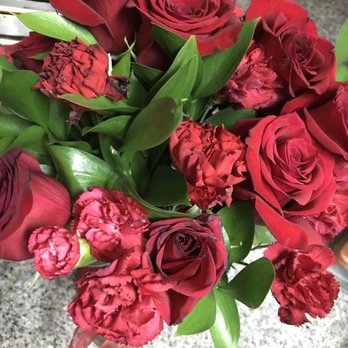 Bloomers Flowers & Gifts - Delivery 6 days out. Still looks pretty good imo. - Florists Near Me - Campbell, California