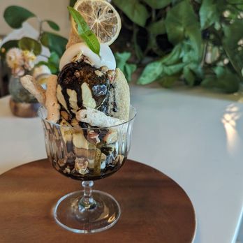 Patisserie Tomoko - Desserts Near Me - Brooklyn, New York