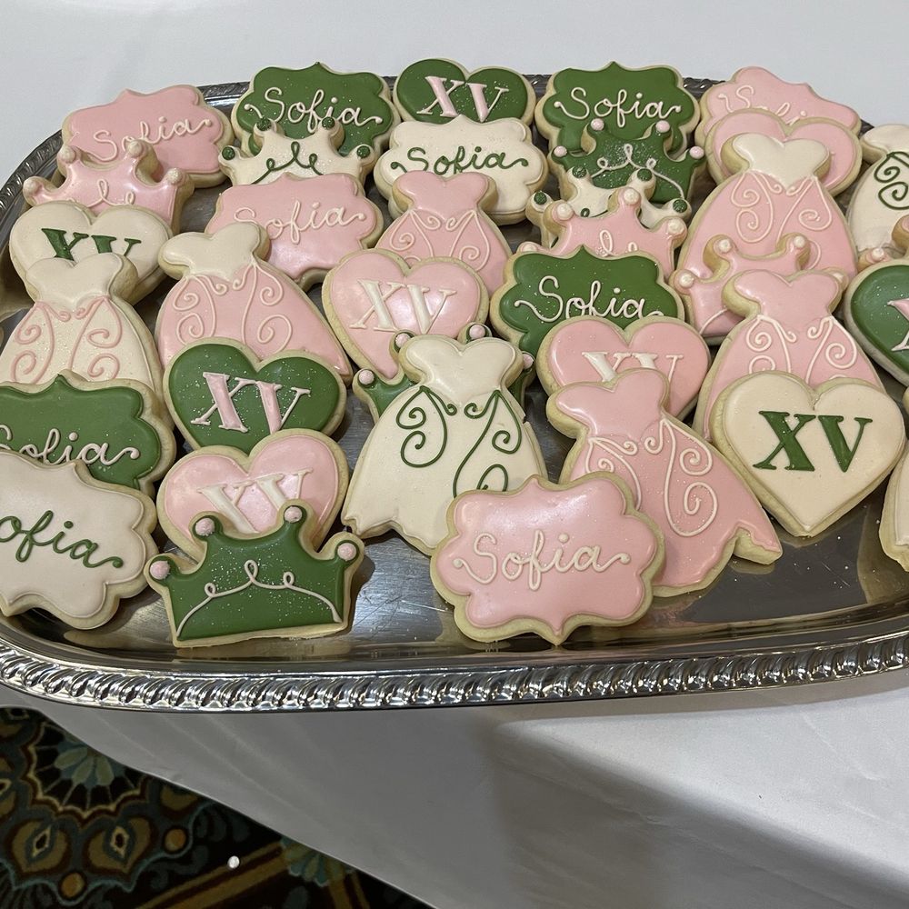 The Sugar Pearl - Beautiful cookies for a quinceanera! Thank you so much! - Desserts Near Me - Longview, Washington The Sugar Pearl - Beautiful cookies for a quinceanera! Thank you so much! - Desserts Near Me - Longview, Washington