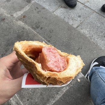 Bitzinger - Curry Sausage Near Me - Vienna, 9