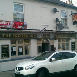 Skipper Inn - Front of the pub