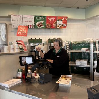 Krispy Kreme - Martha was fantastic. Amazing Customer Service. - Coffee & Tea Near Me - Seattle, Washington