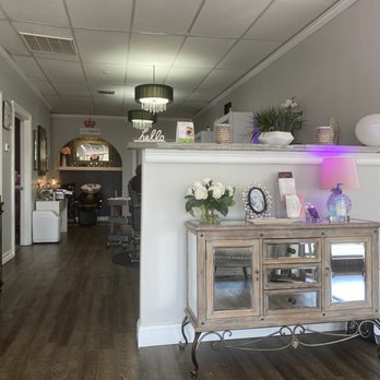 Pretty Beauty Bar - Entrance. - Eyelash Service Near Me - Broken Arrow, Oklahoma Pretty Beauty Bar - Entrance. - Eyelash Service Near Me - Broken Arrow, Oklahoma