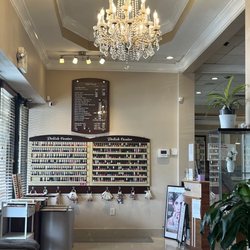 Nail Fever - Polish wall