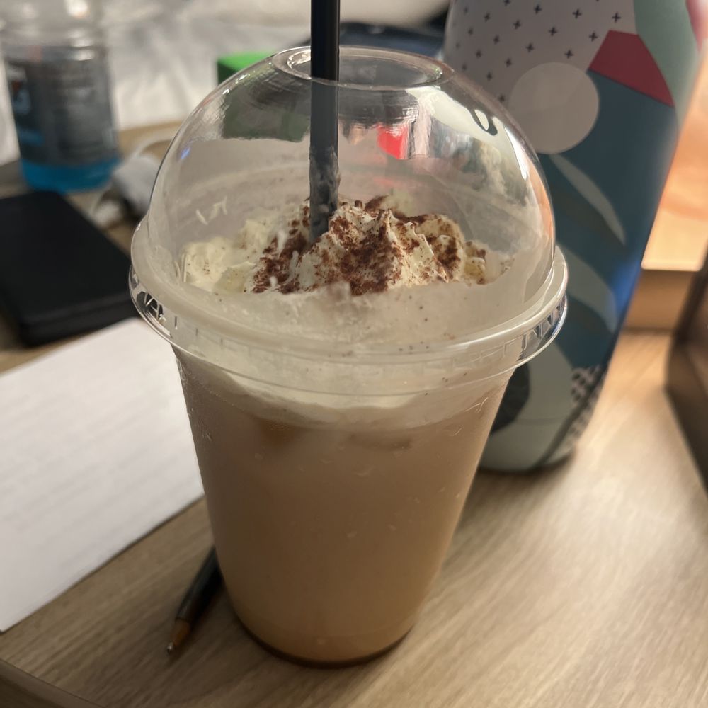 Iced pumpkin latte