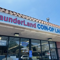 Exterior photo of Launderland Coin-Op Laundry - Paramount, California Exterior photo of Launderland Coin-Op Laundry - Paramount, California
