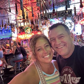 Stevie C's - Kids having fun - Bars Near Me - Grimes, Iowa