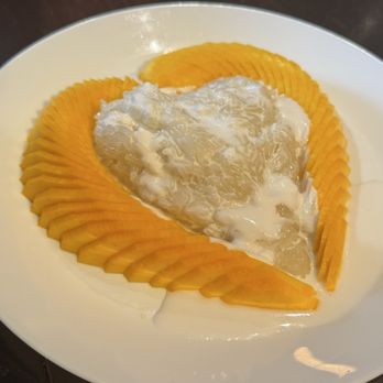 Fa-Sai Thai - Mango Sticky rice with mango - Desserts Near Me - Garden Grove, California Fa-Sai Thai - Mango Sticky rice with mango - Desserts Near Me - Garden Grove, California