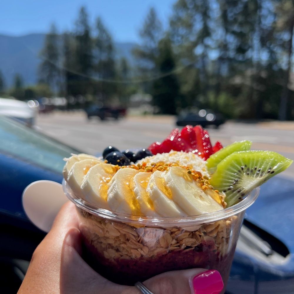 Mountain Berry Bowls - Big Mountain Bowl - Food Trucks Near Me - Whitefish, Montana Mountain Berry Bowls - Big Mountain Bowl - Food Trucks Near Me - Whitefish, Montana